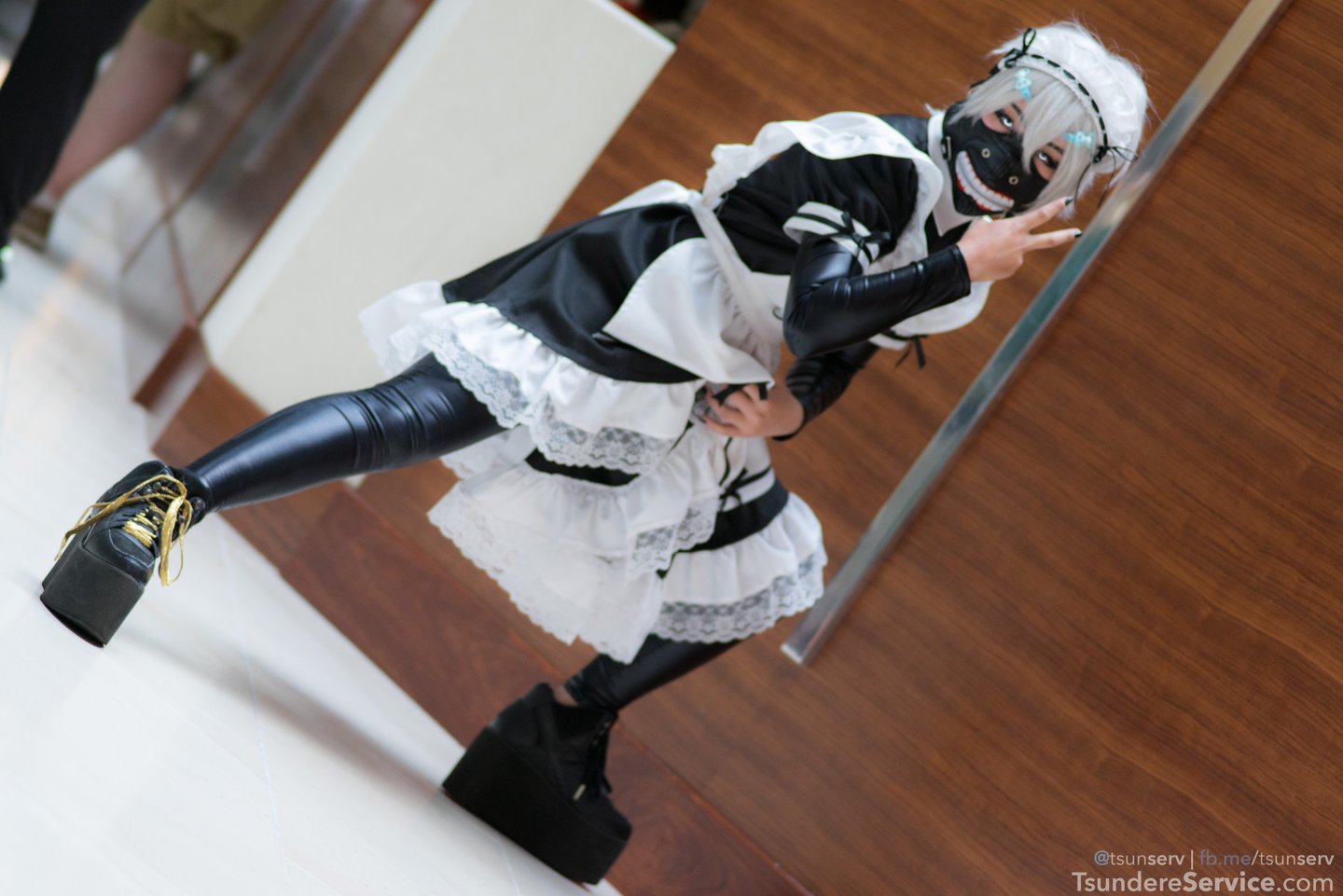 acen2015-0775-x-tokyoghoul-maidkaneki.jpg