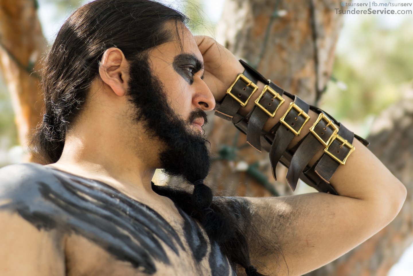 acen2015-0797-savvy-gameofthrones-khaldrogo.jpg